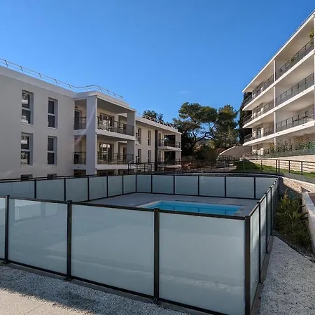 Superbe T2 En Avec Piscine Et Parking * ואלאוריס